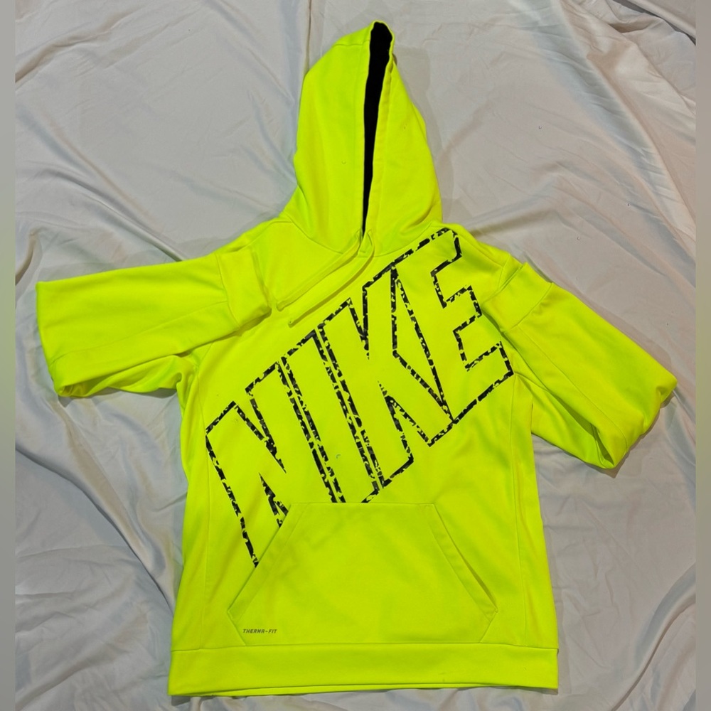 Nike Therma-Fit Men's Neon Yellow Logo Pullover Hoodie
Sweatshirt (Size L)
